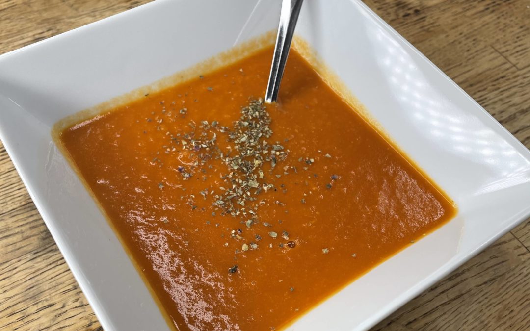 Paleo Creamy Tomato Soup (Vegan Optional)